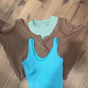 BUNDLE Hollister Fitted Sleeveless Muscle Tees Size Small
